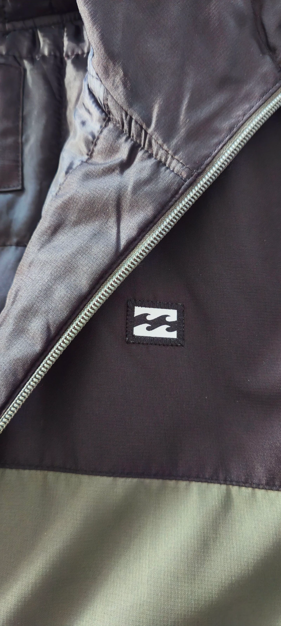 Billabong Transport Jacket - Maat M (Kaki Groen / Zwart) – photo 5